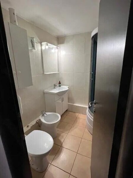 Baba Novac, Dristor, 2 camere, decomandat.